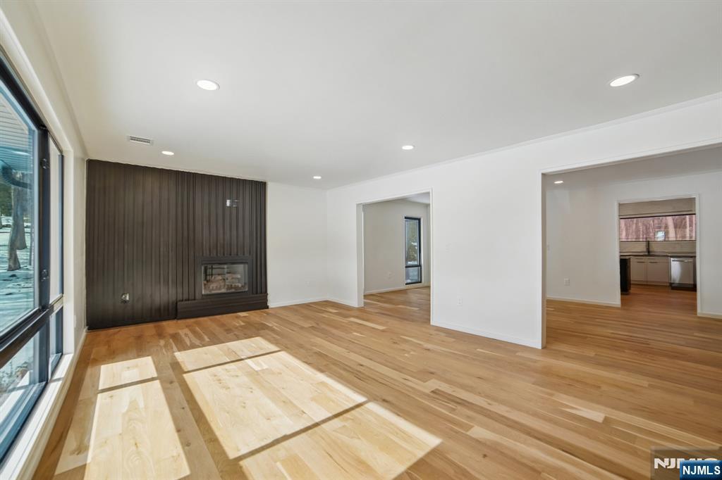 156 Park Road Parsippany, NJ 07054 - Photo 14 of 50