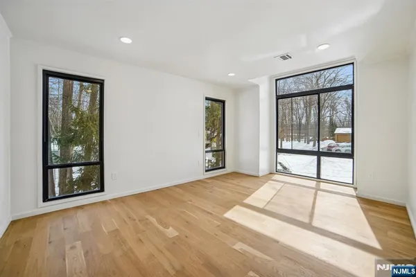 $1,422,900 | 156 Park Road, Parsippany, NJ 07054