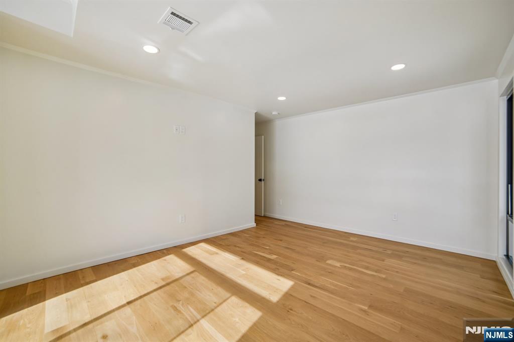 156 Park Road Parsippany, NJ 07054 - Photo 25 of 50