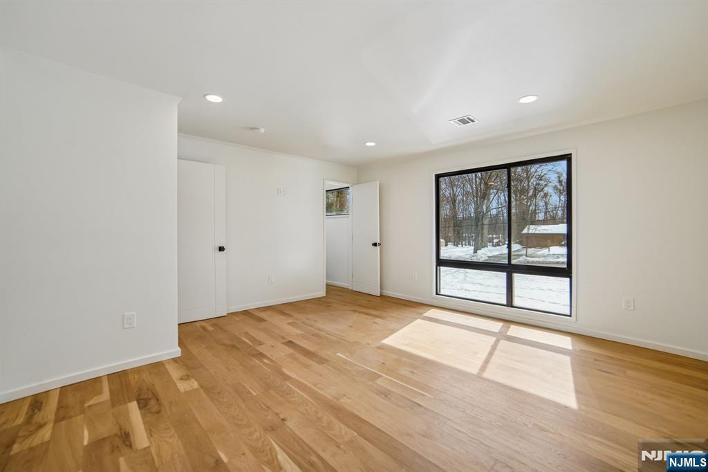 156 Park Road Parsippany, NJ 07054 - Photo 29 of 50