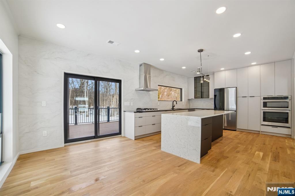 156 Park Road Parsippany, NJ 07054 - Photo 5 of 50