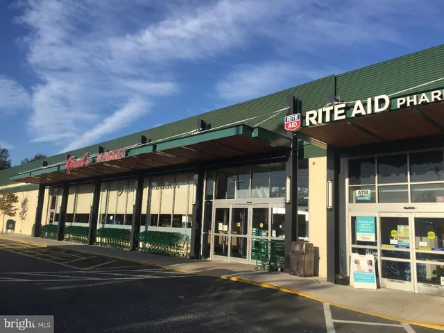 $2,350 | 26 South Monroe Road, Unit 26, Annapolis, MD 21402