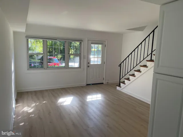 $2,350 | 26 South Monroe Road, Unit 26, Annapolis, MD 21402