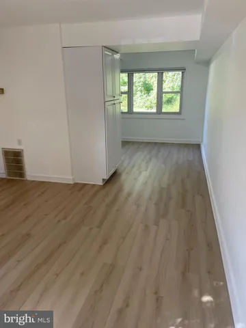 $2,350 | 26 South Monroe Road, Unit 26, Annapolis, MD 21402