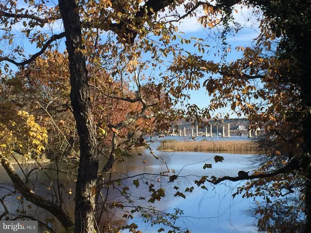 $2,350 | 26 South Monroe Road, Unit 26, Annapolis, MD 21402