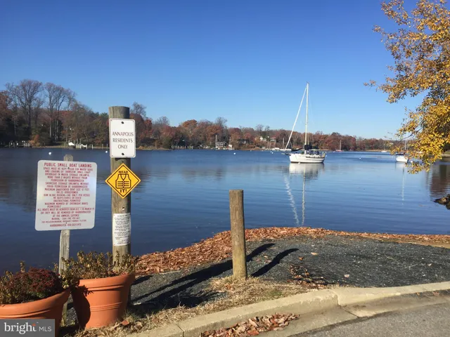 $2,350 | 26 South Monroe Road, Unit 26, Annapolis, MD 21402