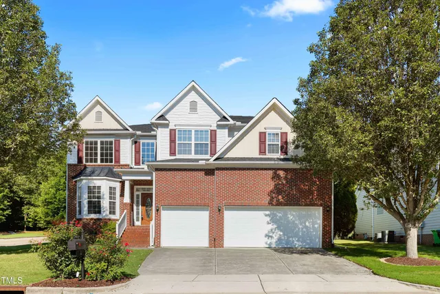 $799,995 | 3220 Queensland Road, Raleigh, NC 27614