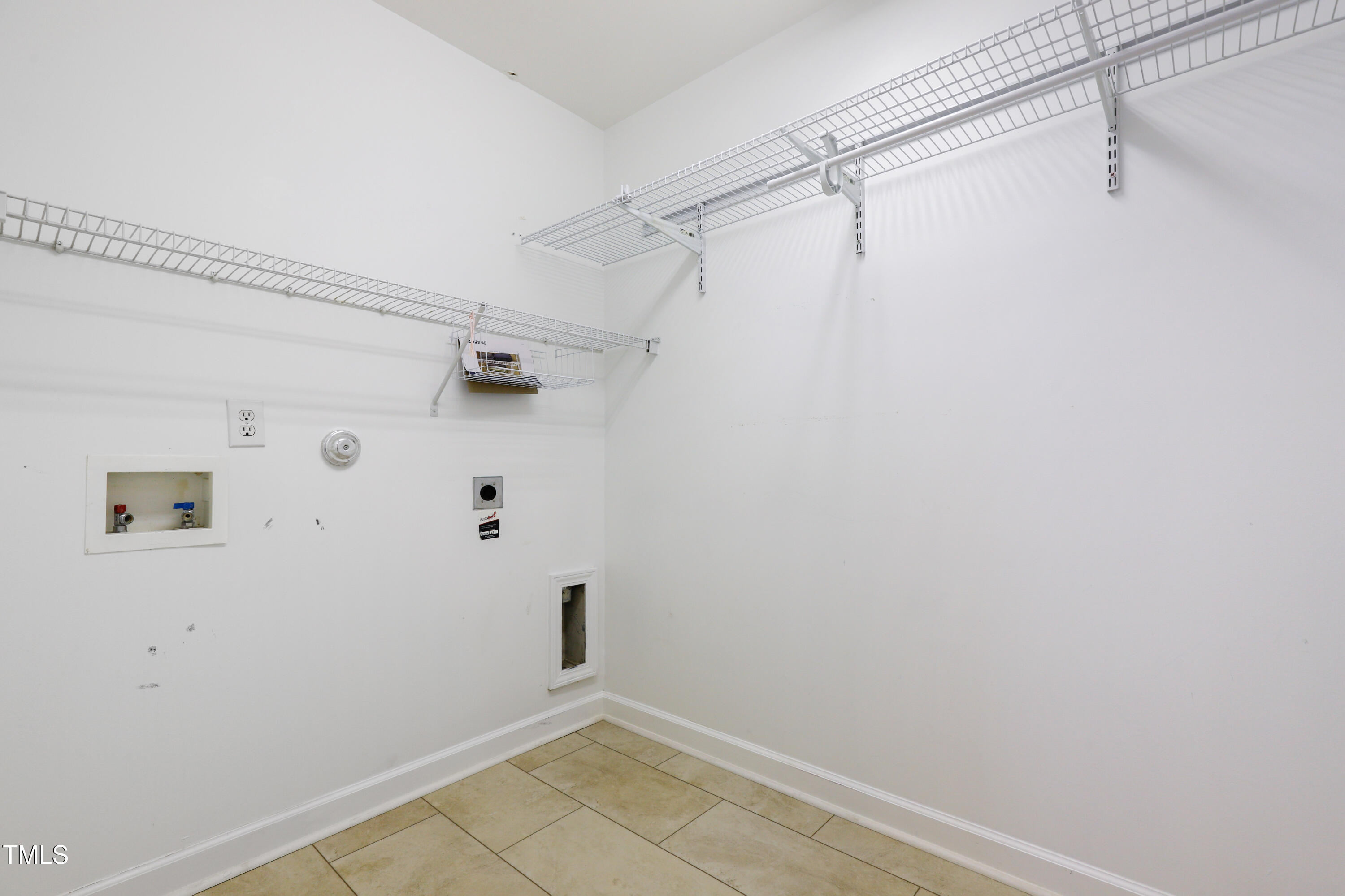 3220 Queensland Road Raleigh, NC 27614 - Photo 43 of 54 54