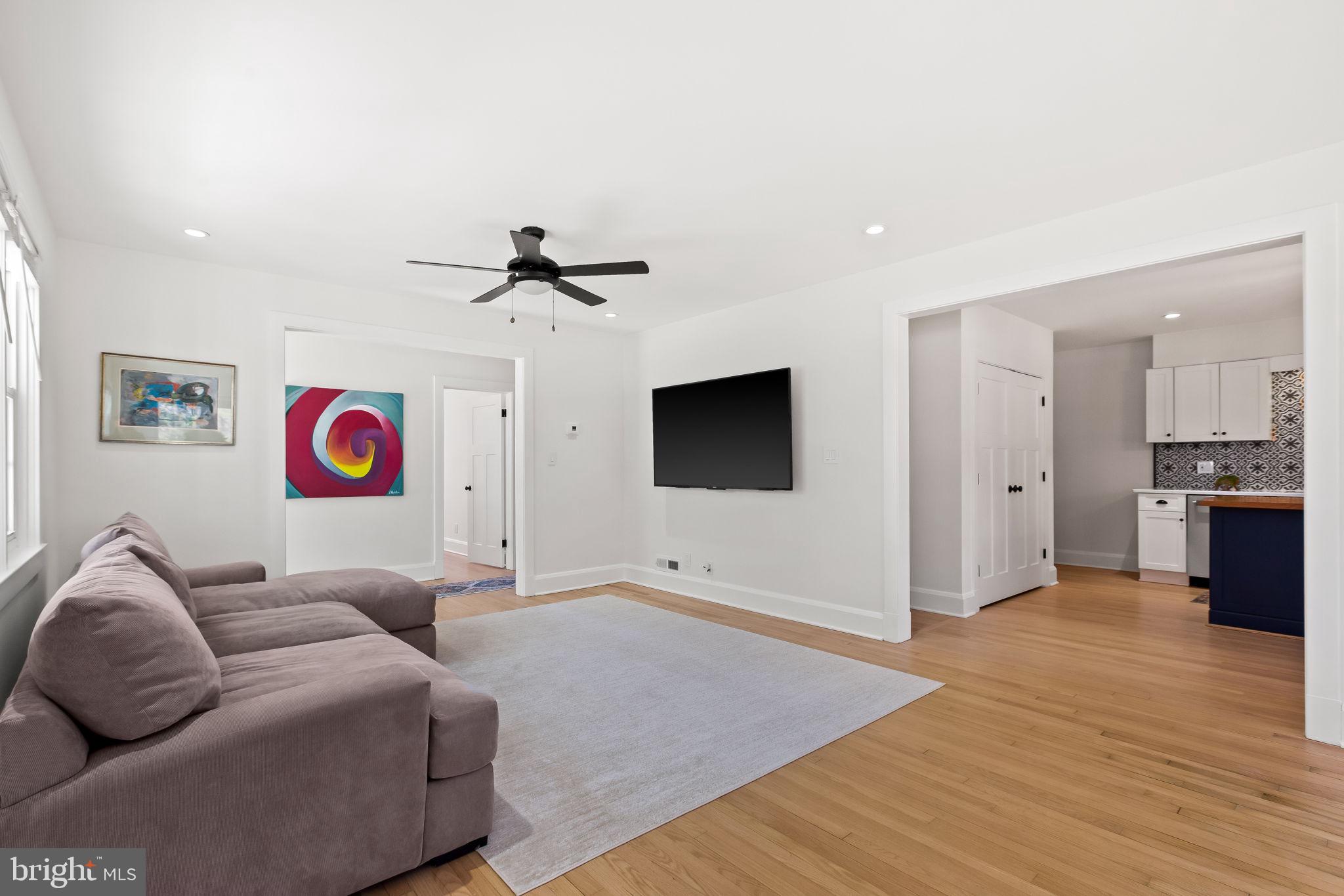 3016 Benson Mill Road Upperco, MD 21155 - Photo 13 of 51 Living Room