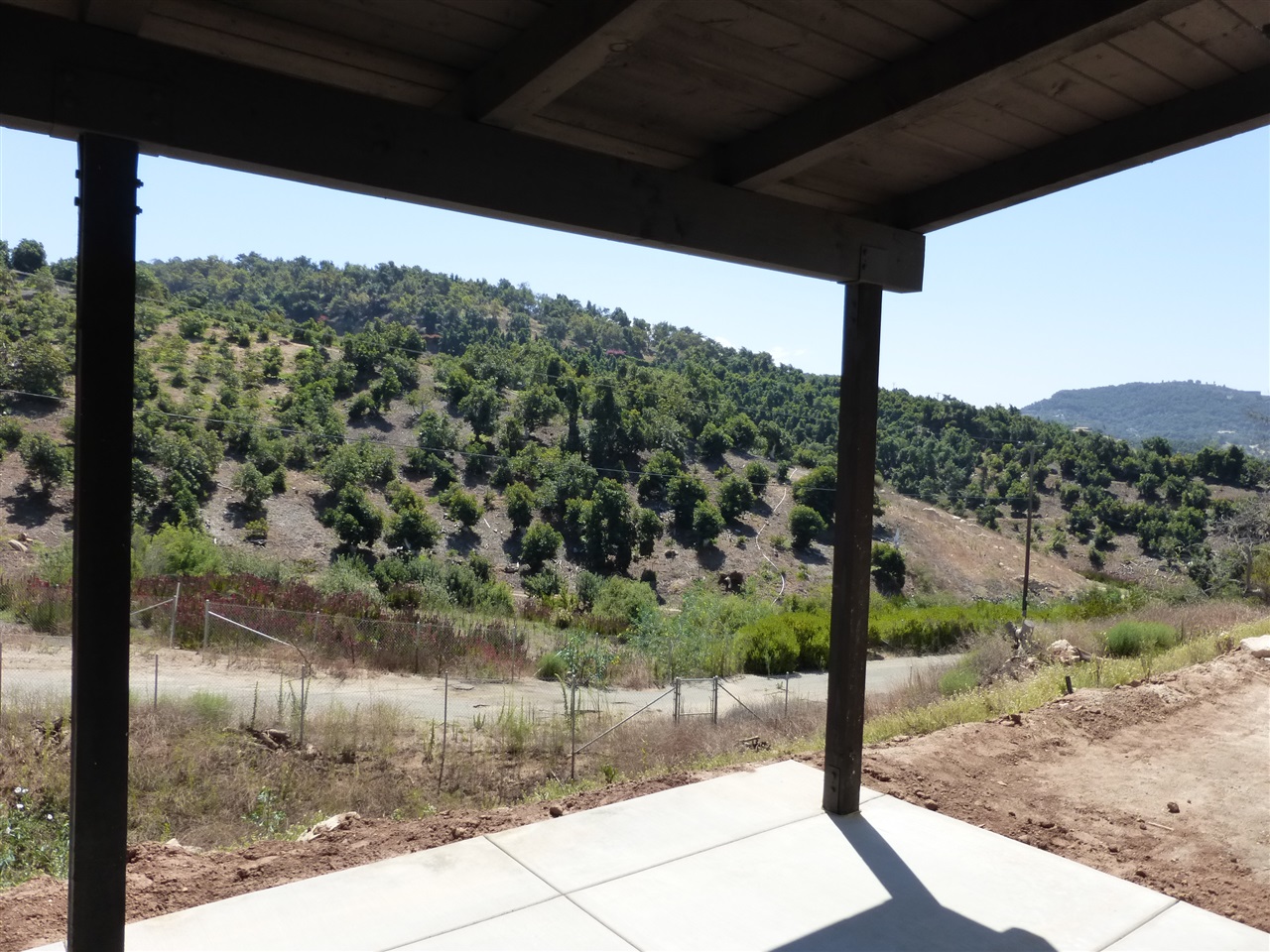 31568 Rancho Amigos Road Bonsall, CA 92003 - Photo 5 of 17