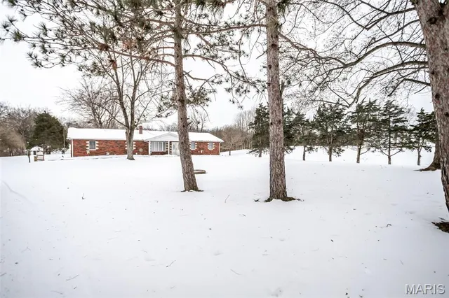 $450,000 | 5251 Miles Station Road, Bunker Hill, IL 62014