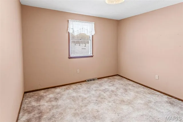 $450,000 | 5251 Miles Station Road, Bunker Hill, IL 62014