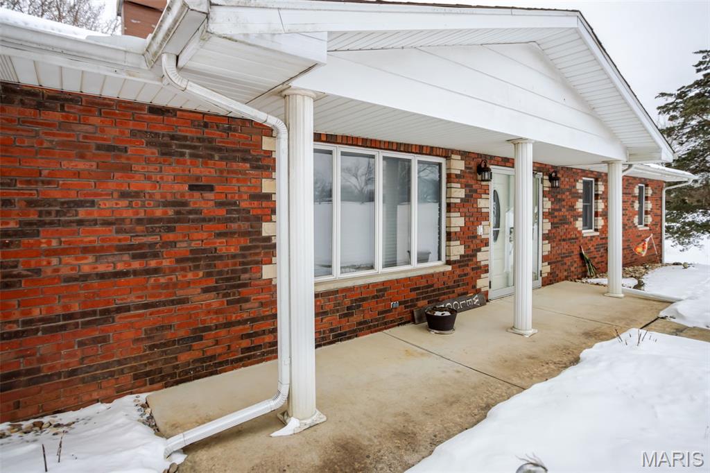 5251 Miles Station Road Bunker Hill, IL 62014 - Photo 4 of 86