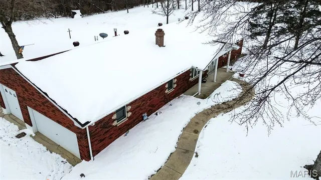 $450,000 | 5251 Miles Station Road, Bunker Hill, IL 62014