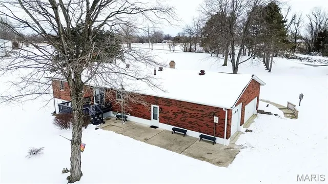 $450,000 | 5251 Miles Station Road, Bunker Hill, IL 62014