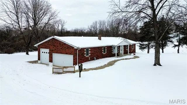 $450,000 | 5251 Miles Station Road, Bunker Hill, IL 62014