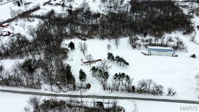 $450,000 | 5251 Miles Station Road, Bunker Hill, IL 62014