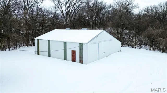 $450,000 | 5251 Miles Station Road, Bunker Hill, IL 62014