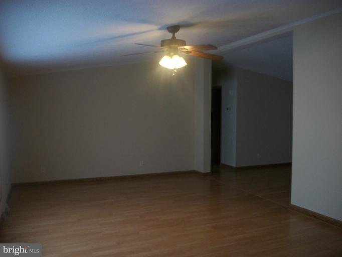 31 Bear Pond Road Harpers Ferry, WV 25425 - Photo 10 of 12 Living Room