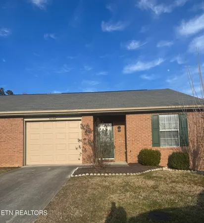 $244,900 | 8049 Stablegate Way, Powell, TN 37849