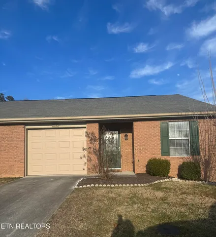 $244,900 | 8049 Stablegate Way, Powell, TN 37849