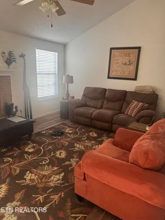 $244,900 | 8049 Stablegate Way, Powell, TN 37849