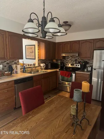 $244,900 | 8049 Stablegate Way, Powell, TN 37849