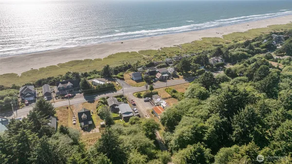 $274,900 | 4670 Highway 109, Moclips, WA 98562