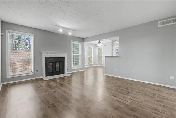 $270,000 | 2011 Canyon Point Circle, Roswell, GA 30076