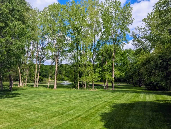 $450,000 | 2205 Lake Wood Drive, Jackson, MI 49203