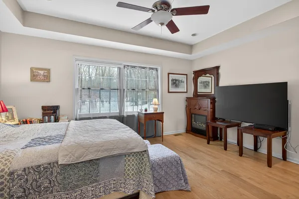 $450,000 | 2205 Lake Wood Drive, Jackson, MI 49203