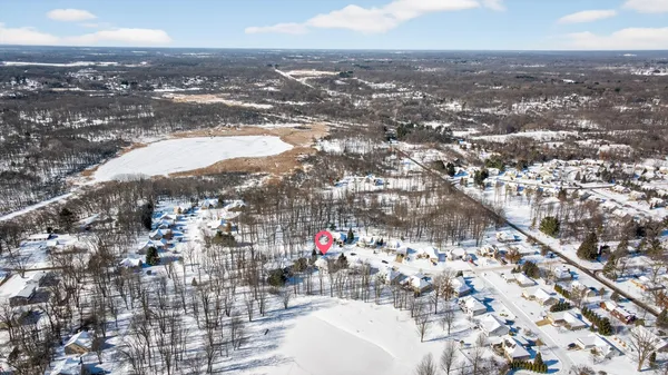 $450,000 | 2205 Lake Wood Drive, Jackson, MI 49203