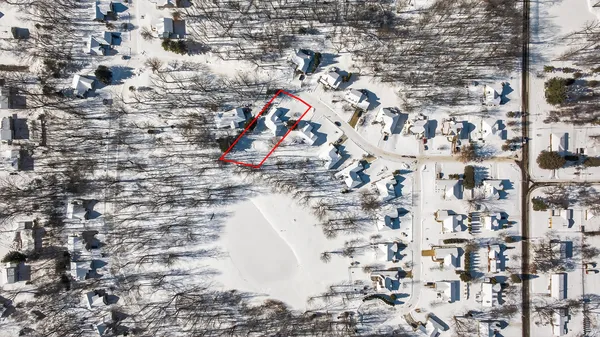 $450,000 | 2205 Lake Wood Drive, Jackson, MI 49203