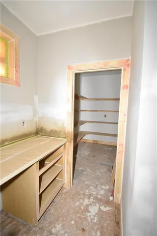 $856,261 | 8337 Northeast 76th Terrace, Kansas City, MO 64158