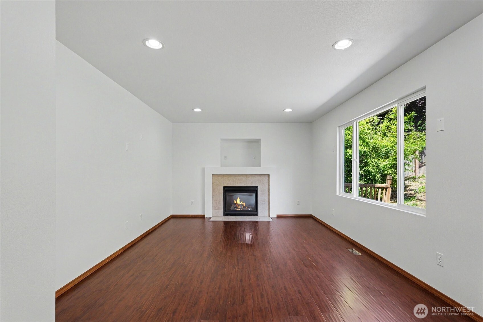 18663 Rainier View Road Southeast Monroe, WA 98272 - Photo 4 of 33