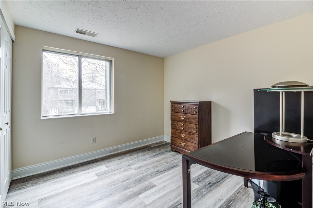 4750 Oak Point Road, Unit 202 Lorain, OH 44053 - Photo 20 of 28 Gallery Image 20