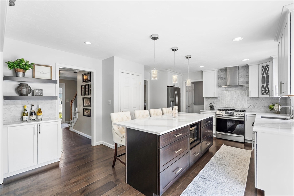 20 Anna Road Franklin, MA 02038 - Photo 5 of 42