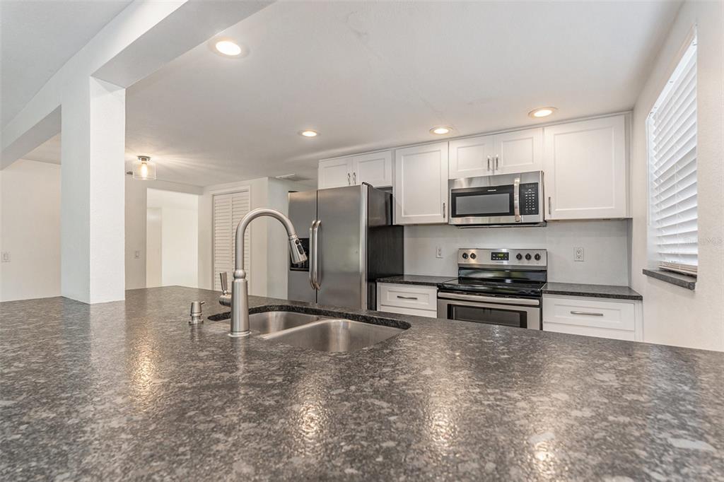 3036 Bluebird Drive Holiday, FL 34690 - Photo 13 of 26