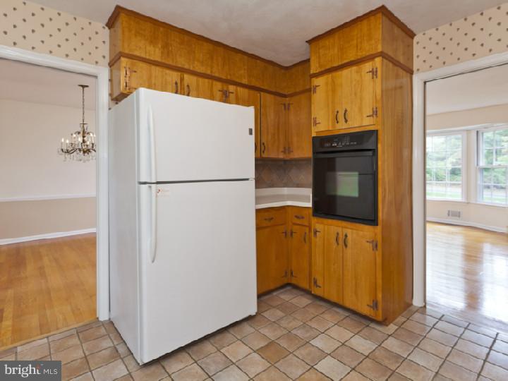 128 Herrontown Road Princeton, NJ 08540 - Photo 9 of 22
