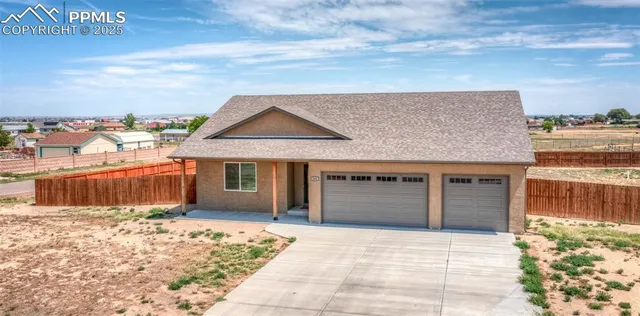 $400,000 | 288 South Wiggins Drive, Pueblo, CO 81007
