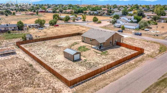 $400,000 | 288 South Wiggins Drive, Pueblo, CO 81007