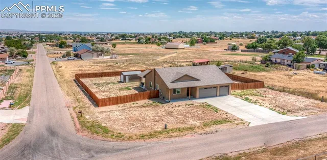 $400,000 | 288 South Wiggins Drive, Pueblo, CO 81007