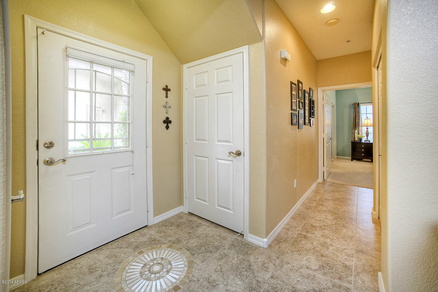 2801 North Litchfield Road, Unit 1 Goodyear, AZ 85395 - Photo 11 of 24 FRONT ENTRANCE & HALL
