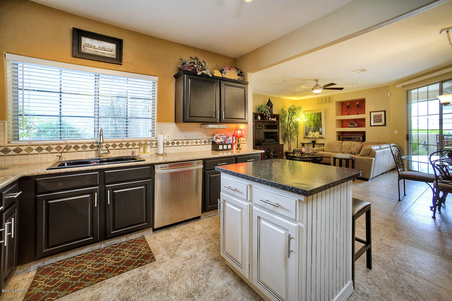 2801 North Litchfield Road, Unit 1 Goodyear, AZ 85395 - Photo 8 of 24 KITCHEN