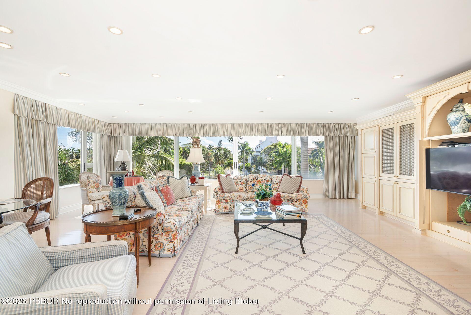 44 Cocoanut Row, Unit 227B Palm Beach, FL 33480 - Photo 8 of 27 8