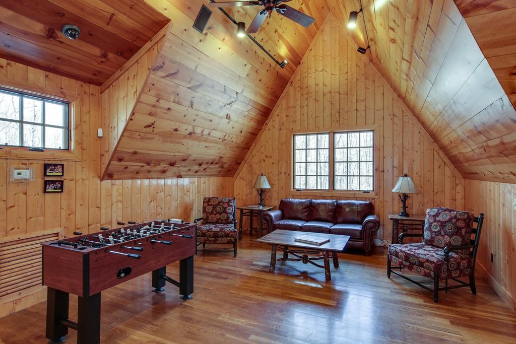 7 Long Mountain Road McMinnville, TN 37110 - Photo 26 of 62 a living room with furniture a rug and a window