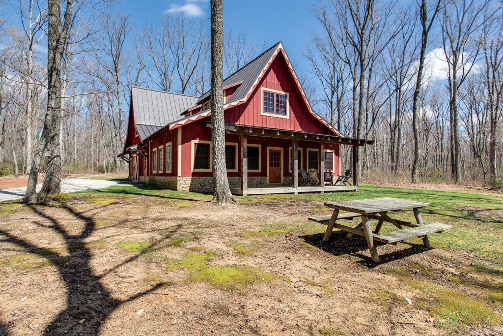 7 Long Mountain Road McMinnville, TN 37110 - Photo 49 of 62 a view of a house with backyard and sitting area