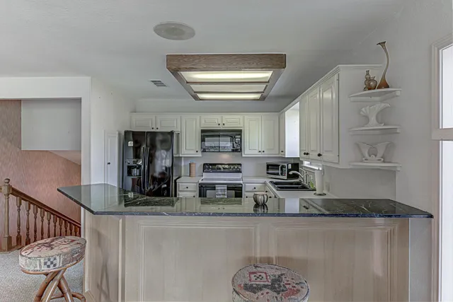 $345,000 | 116 Dawn, Unit D, Horseshoe Bay, TX 78657