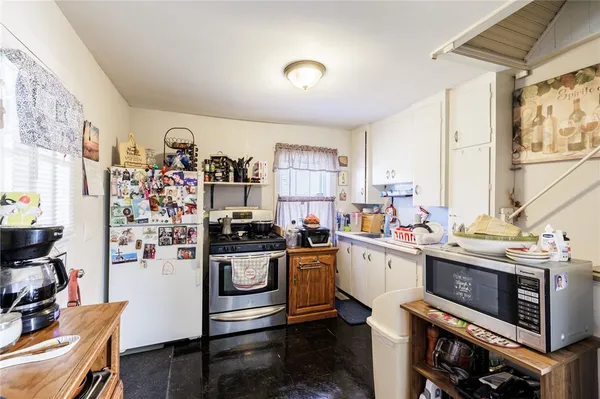 $249,900 | 31 Maplewood Avenue, Mendon, NY 14472