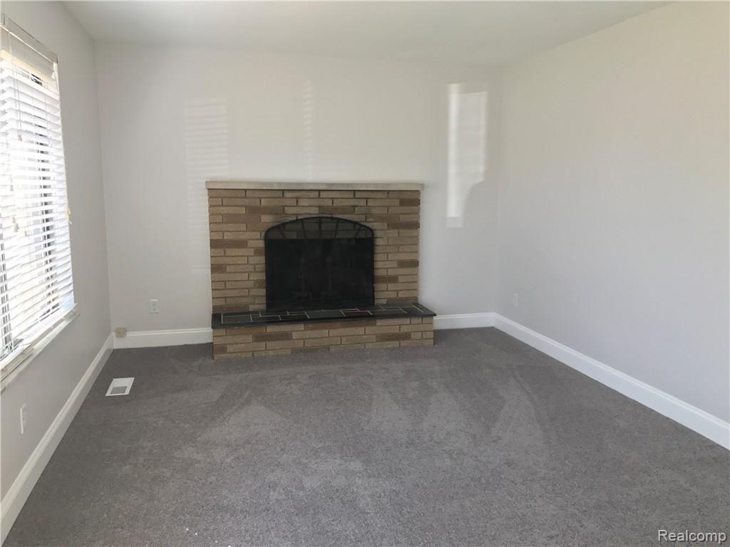 39603 Ryan Road Sterling Heights, MI 48310 - Photo 2 of 21 IMG_1788.JPG